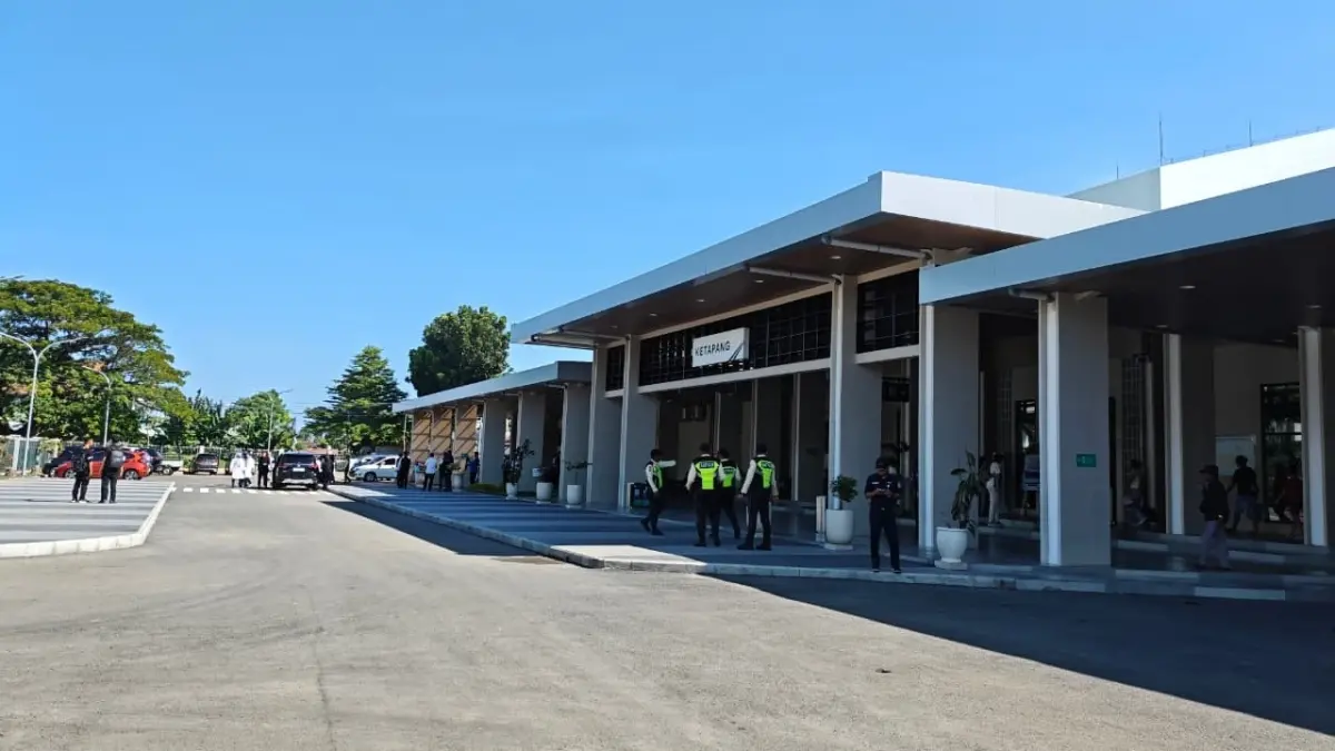 Stasiun Ketapang Banyuwangi melayani 320.232 penumpang selama Januari-Mei 2026. (Lugas Rumpakaadi/Radar Banyuwangi)
