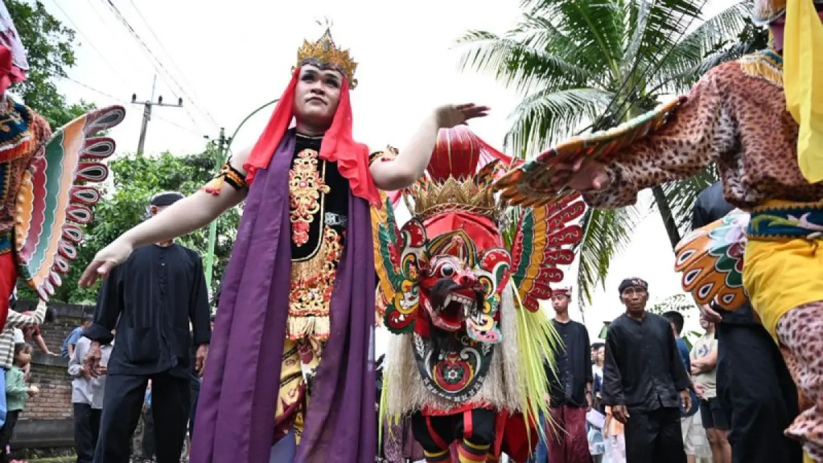 SUKU JAWA : Kenali 6 suku yang masih eksis di Jawa Timur hingga saat ini.(dok.Raba)