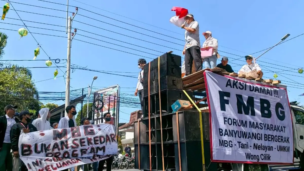 Koordinator FMBG Muhammad Alfan Saifudin sebut peserta aksi MBG sudah digaji, tak perlu dibayar lagi untuk demo. (M Ksatria Raya/Radar Banyuwangi)