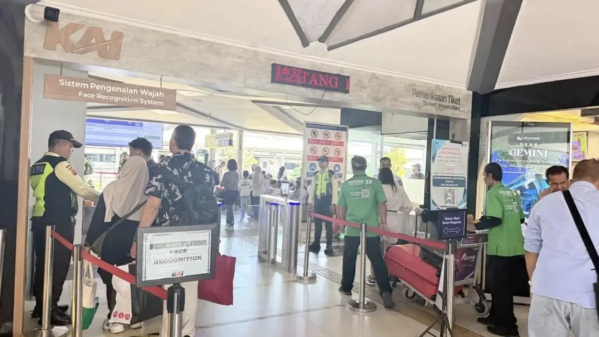 Program diskon tiket kereta api 30 persen selama libur sekolah 2026 disambut antusias. (Antara)