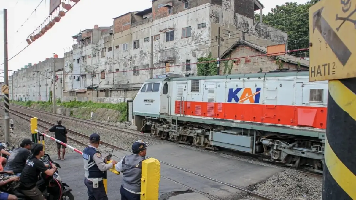 Ombudsman RI menilai kecelakaan kereta di Bekasi Timur mengungkap lemahnya tata kelola keselamatan perlintasan sebidang. (JawaPos.com)