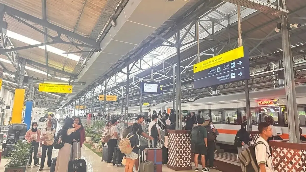 Program diskon tiket kereta api 30 persen selama libur sekolah 2026 mendapat sambutan tinggi. (KAI)