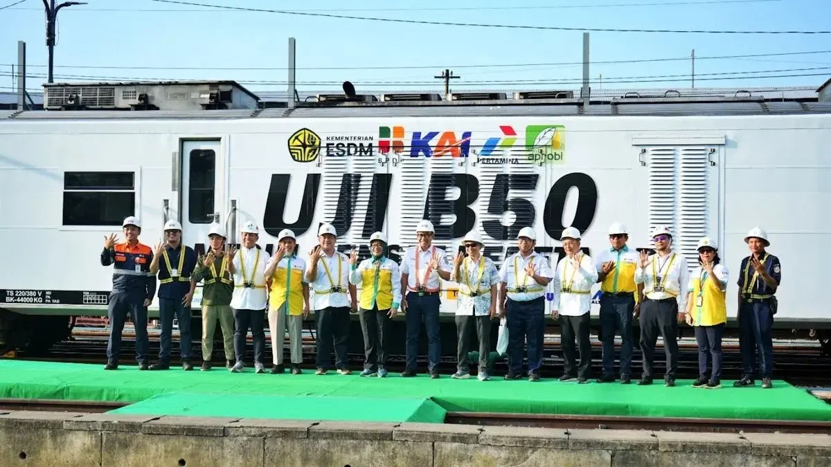 PT KAI memastikan seluruh lokomotif dan sarana diesel siap menggunakan biodiesel B50 setelah menjalani uji teknis. (Antara)