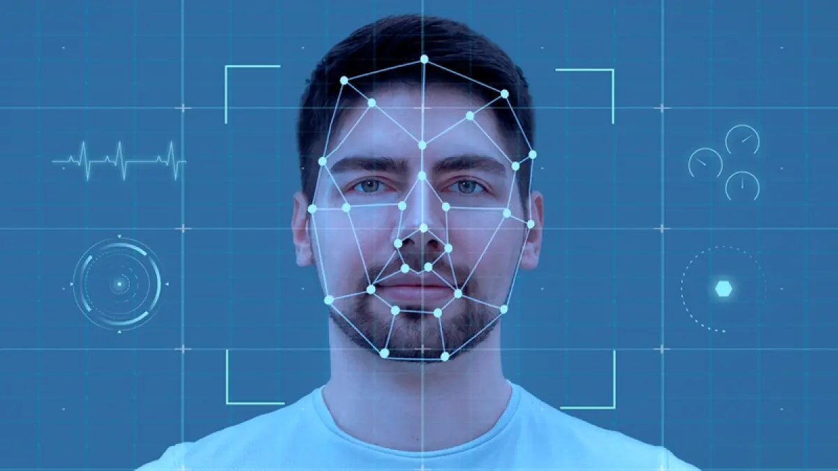 Ilustrasi : Komdigi mewajibkan registrasi pelanggan baru kartu SIM menggunakan verifikasi biometrik wajah.(Foto:Magnific)