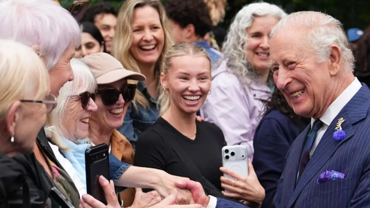 LOWONGAN KERJA : Kerajaan Inggris membuka lowongan videographer untuj Raja Charles III dan Ratu Camilla.(Foto:Instagram:@theroyalfamily)