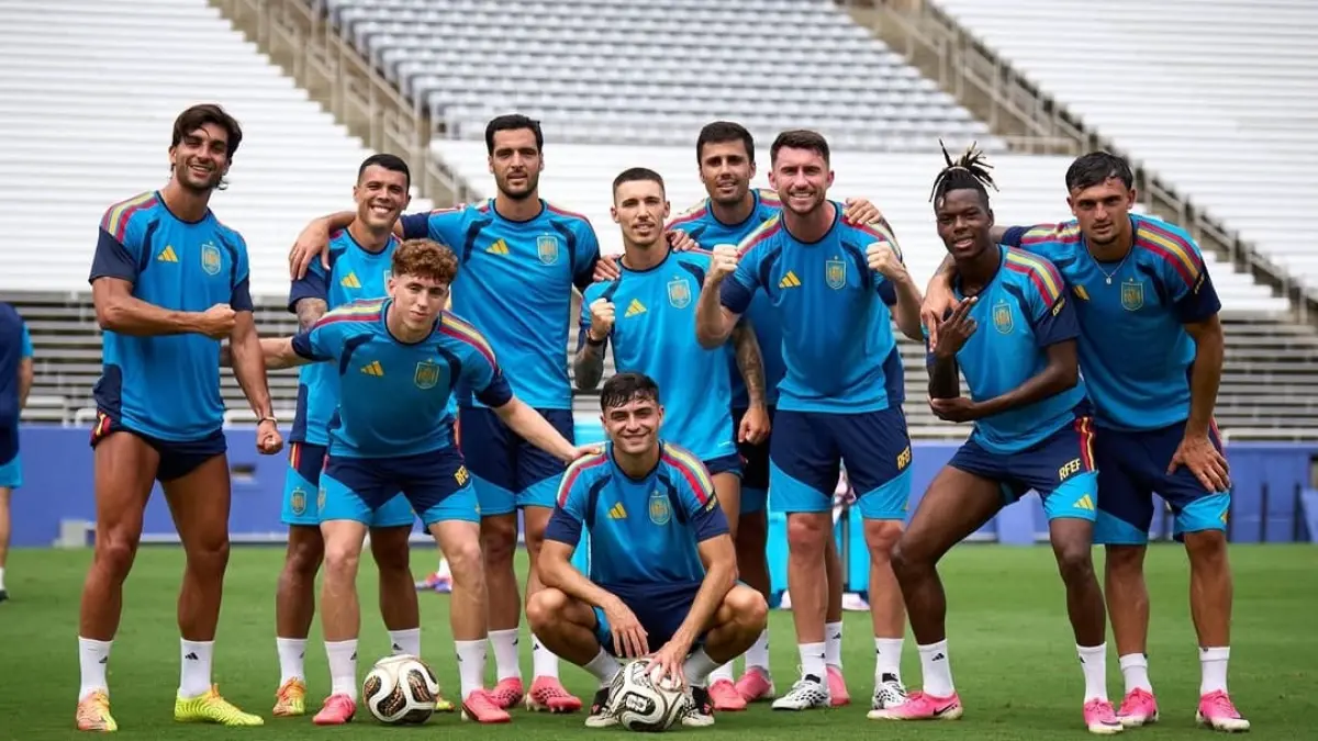 Timnas Spanyol mematangkan persiapan menghadapi Prancis pada semifinal Piala Dunia FIFA 2026 dengan latihan intensitas tinggi. (Instagram/sefutbal)