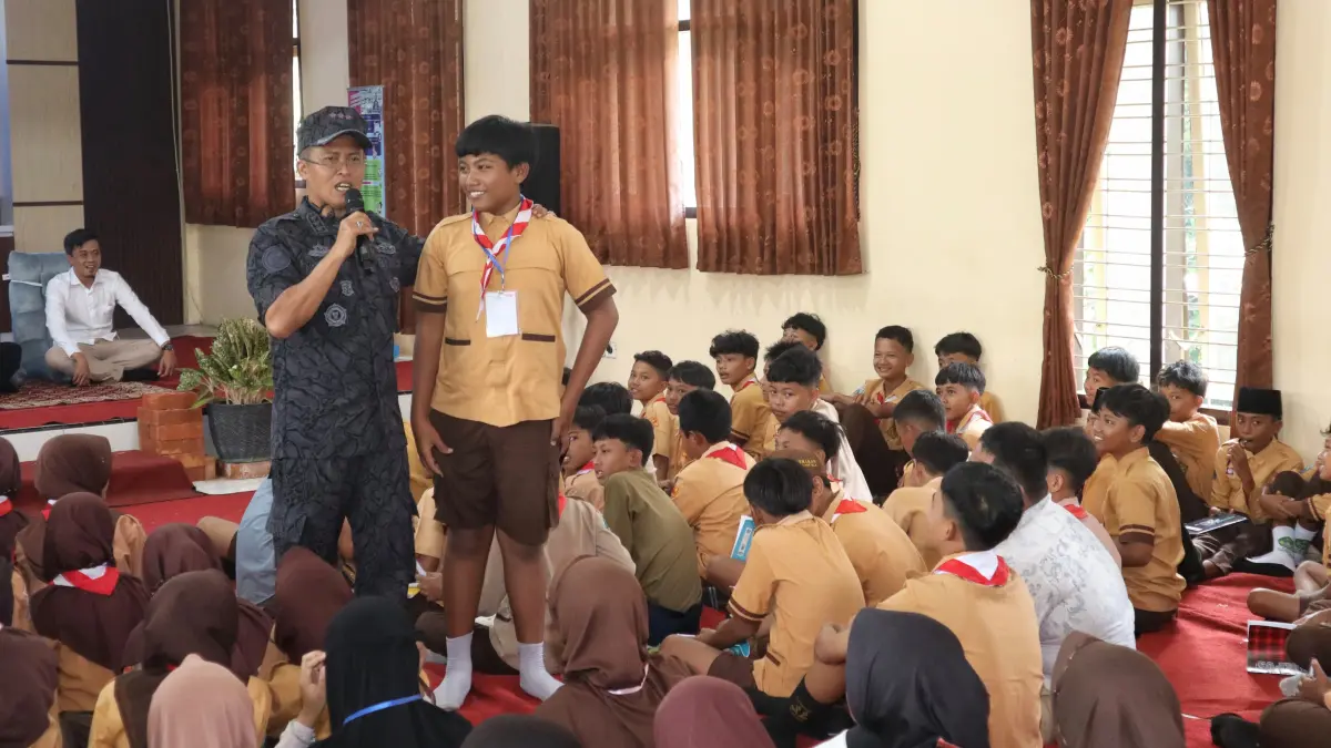 BNNK Banyuwangi mengedukasi ratusan siswa baru MAN 2 Genteng melalui MATAMUDA 2026 tentang bahaya narkoba. (Istimewa)
