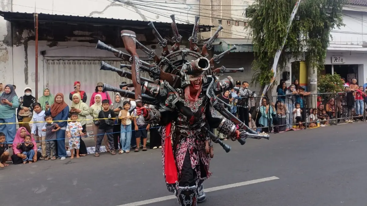 Arinal Firdaus tampil totalitas di BEC 2026 yang berlangsung Sabtu (18/7/2026). (Khanza untuk Radar Banyuwangi)