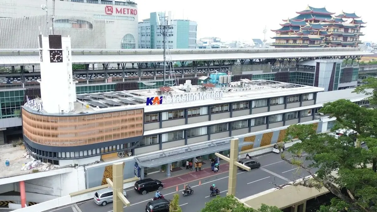 Mobilitas masyarakat di Sumatera terus meningkat. (Antara)