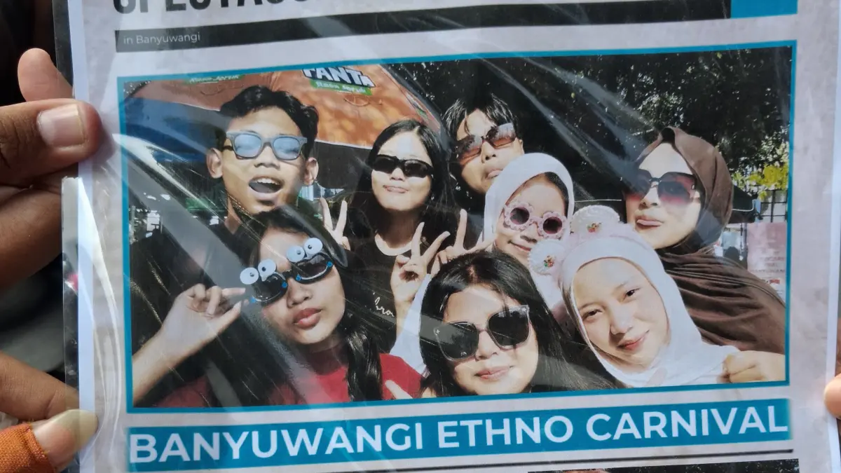 Photobooth berbasis iPad menjadi tren baru di berbagai acara Banyuwangi. (Shinta untuk Radar Banyuwangi)