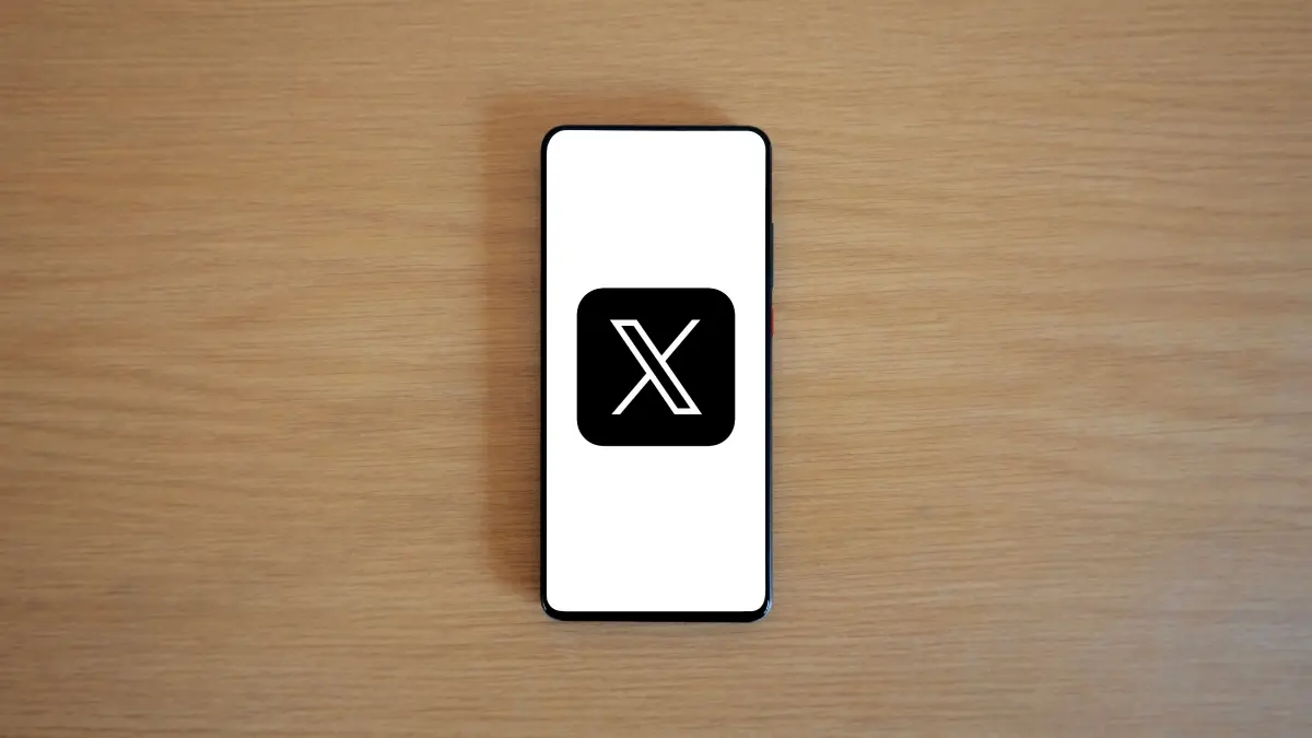 X resmi meluncurkan aplikasi Android versi terbaru yang dibangun ulang dari awal. (Pexels/BM Amaro)