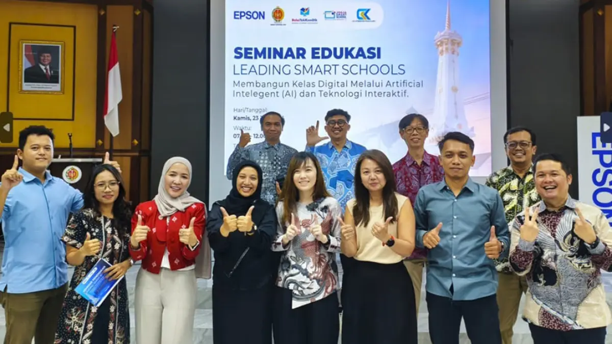 Epson Indonesia bersama Pemda DIY mendorong Smart Classroom melalui integrasi AI dan teknologi interaktif untuk mempercepat transformasi pendidikan. (Istimewa)