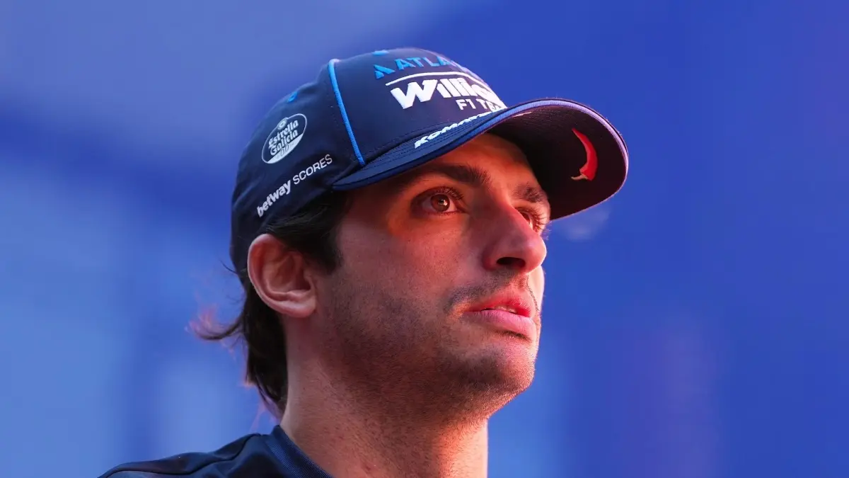 Gangguan sistem GPS membuat indikator lampu biru mati pada F1 GP Hungaria 2026. (F1)
