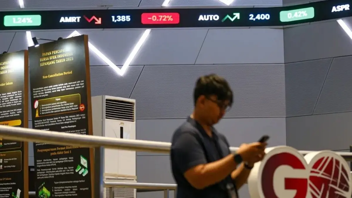 IHSG dibuka menguat 0,31 persen pada perdagangan Kamis (30/7/2026) didorong sikap risk on investor setelah The Fed menahan suku bunga. (JawaPos.com)