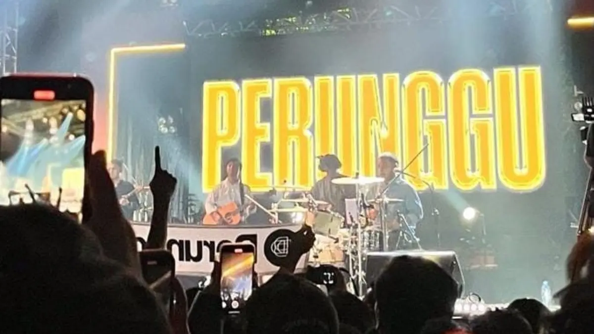 Lagu-lagu Perunggu semakin mendominasi playlist pengguna platform musik digital. (Pinterest/Adzika)