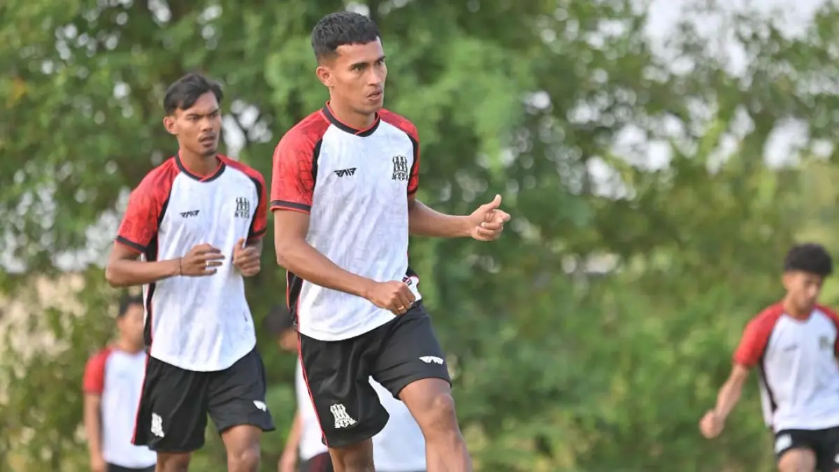 Dua pemain Deltras FC, Marsel Usemahu dan Muhammad Idris, dipanggil Indonesia All-Star untuk menghadapi Aston Villa di GBK, Sabtu 1 Agustus 2026. (Deltras FC)
