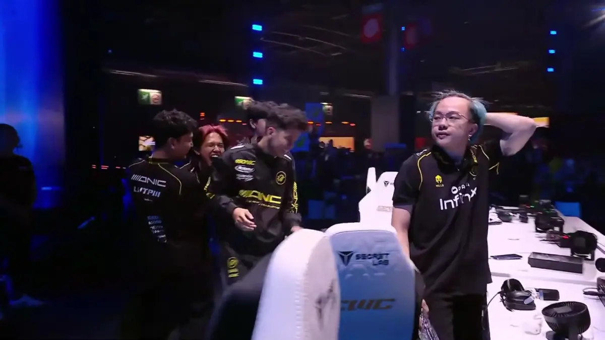 ONIC memastikan langkah ke semifinal MSC Esports World Cup 2026 usai menumbangkan Aurora Gaming 3-2 melalui laga lima gim yang dramatis. (Tangkapan Layar YouTube MPL Indonesia)