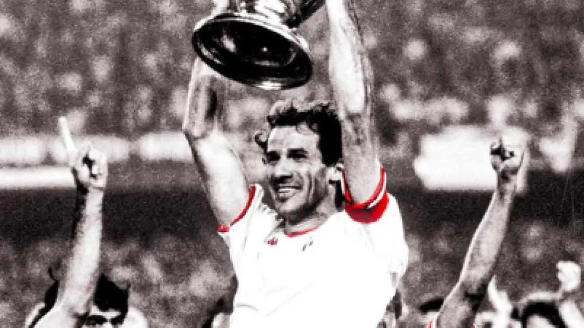 LEGENDA: Franco Baresi tutup usia Milan berduka (AC Milan)