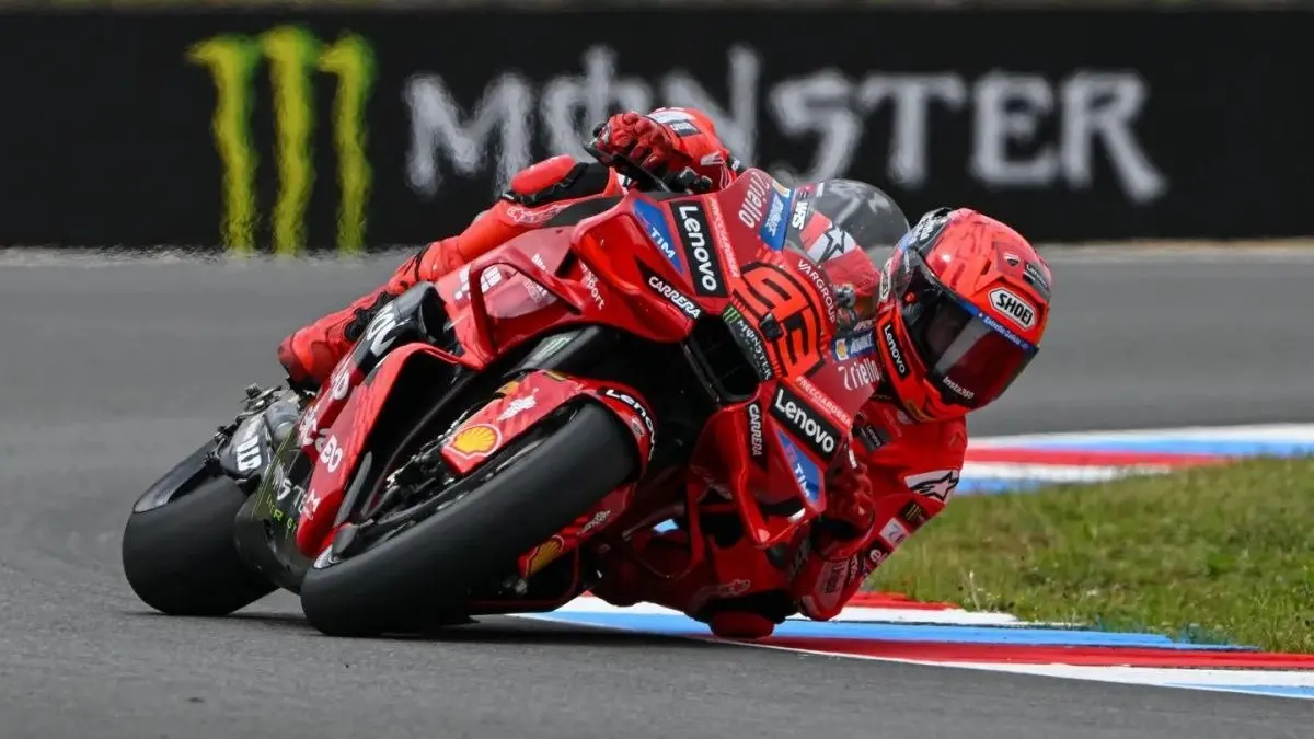 Marc Marquez memuji Francesco Bagnaia dalam World Ducati Week 2026 di Misano. (Antara)