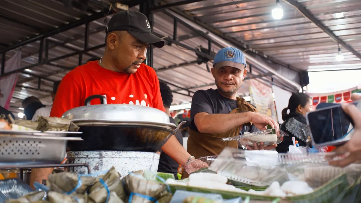 Pelanggan menganggap harga produk mahal belum tentu menjadi alasan pelaku usaha menurunkan harga. (Pexels/Qeis Ismail)