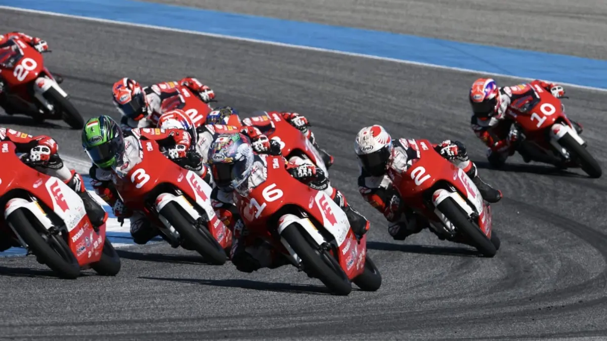 Empat pebalap muda binaan AHM kembali bertarung pada putaran kedua Idemitsu Moto4 Asia Cup 2026 di Sepang. (AHM)