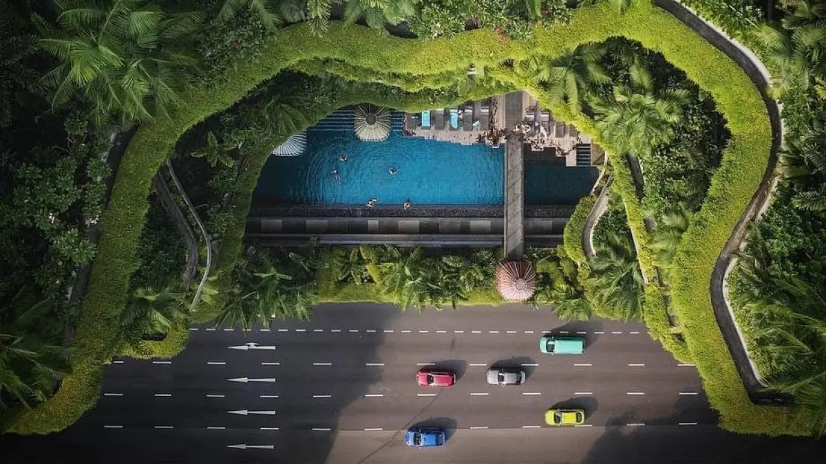 Arsitektur adaptif menjadi solusi menghadapi perubahan iklim. (Pinterest)