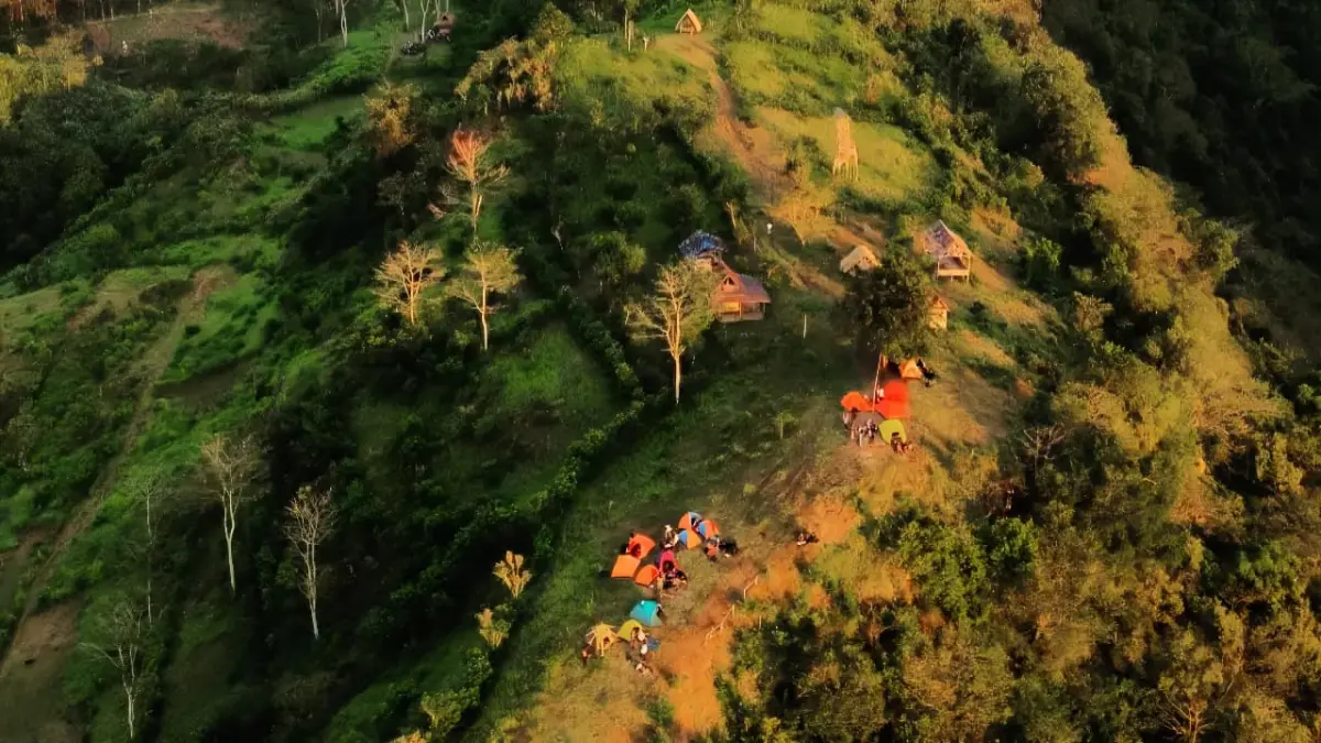 Banyuwangi memiliki tiga bukit wisata yang menawarkan panorama alam memikat. (Get Lost ID)