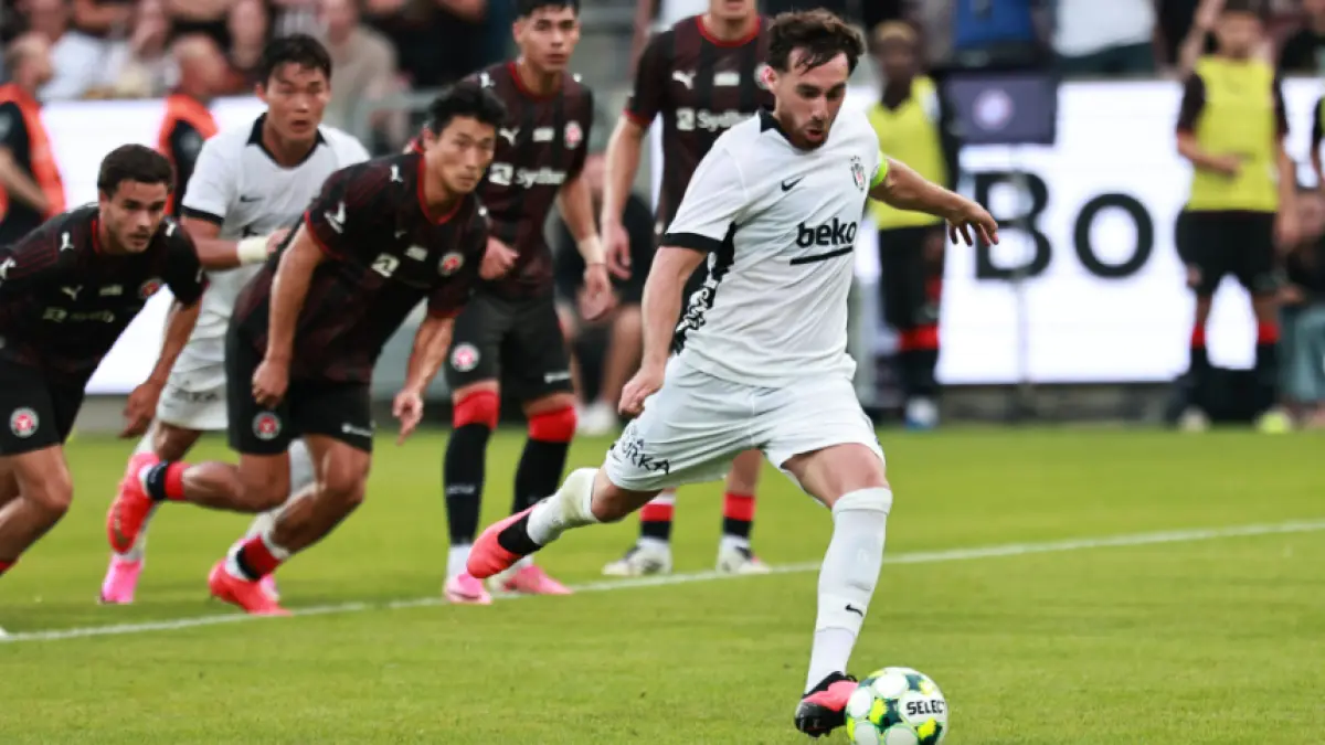 LAGA KETAT: Besiktas akan hadapi Hradec Kralove (Besiktas)