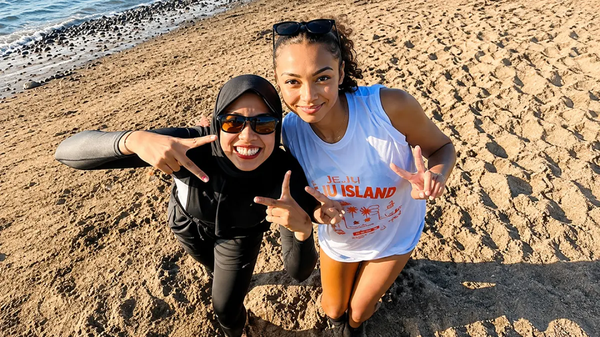 Liburan di Jeju, kedekatan Megawati dan Jordan Wilson jadi sorotan penggemar. (Instagram @@hdecvolleyballteam)
