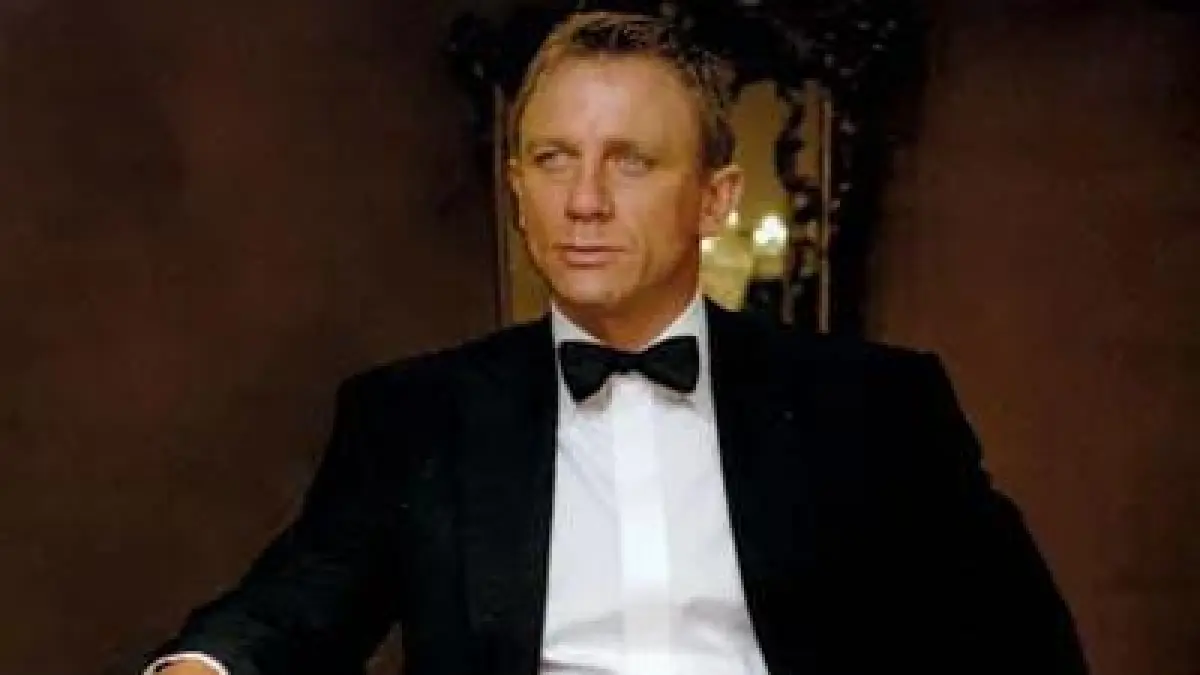 Pengganti Daniel Craig sebagai James Bond dipastikan diumumkan sebelum akhir 2026. (Britannica)