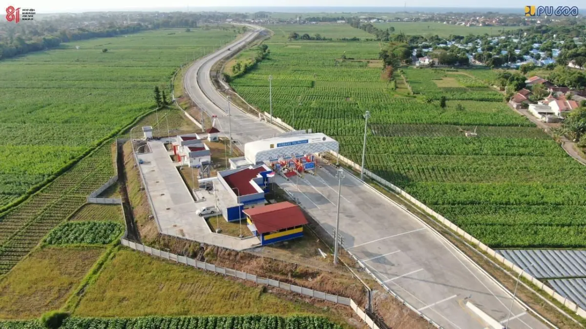 Salah satu Gerbang Tol Prosiwangi. (Kementerian PU)