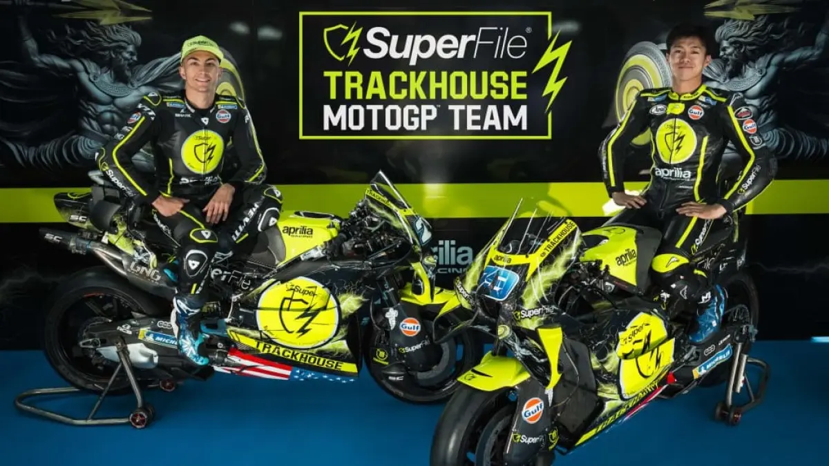 Kebangkitan Trackhouse Racing di MotoGP 2026 tak lepas dari kolaborasi dengan Aprilia dan duet Raul Fernandez-Ai Ogura. (MotoGP)