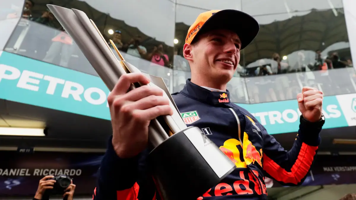 Max Verstappen saat memperkuat Red Bull Racing. (F1)