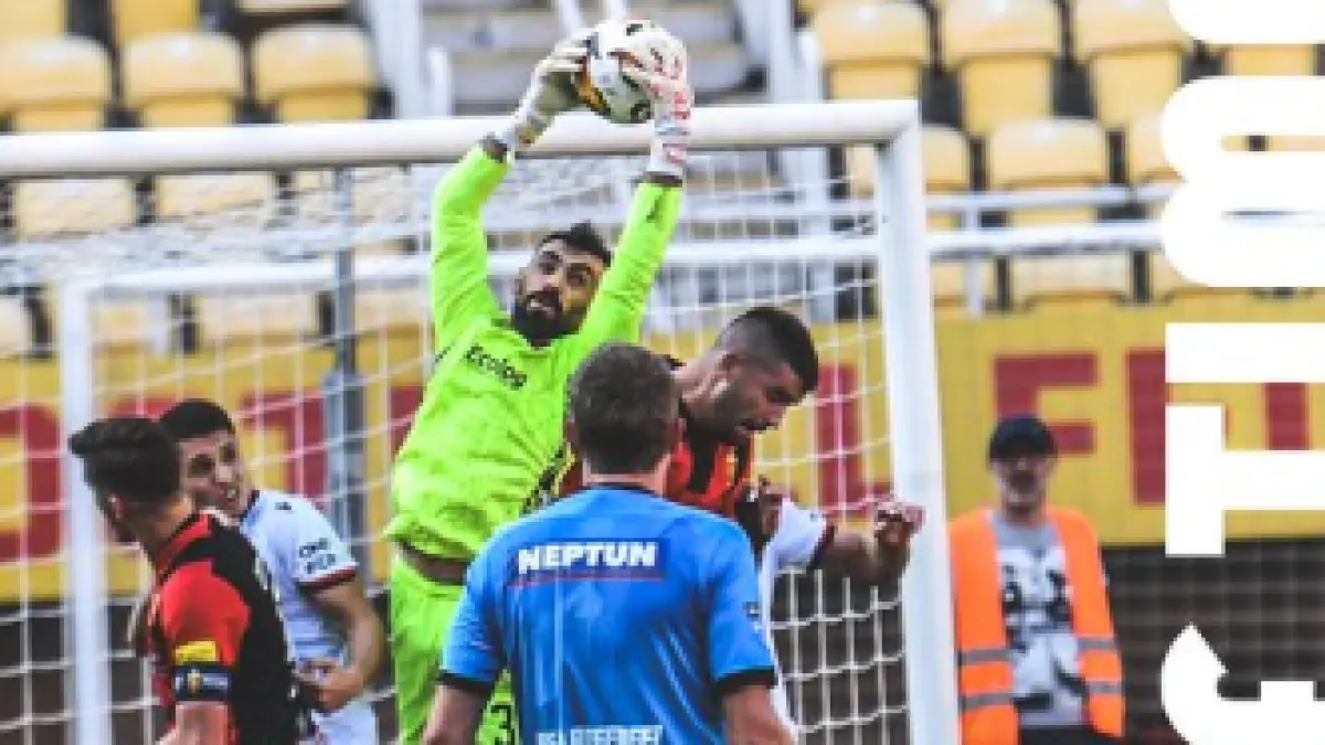 WAJIB MENANG: Shkendija buru kemenangan saat hadapi Hibernian (Shkendija)