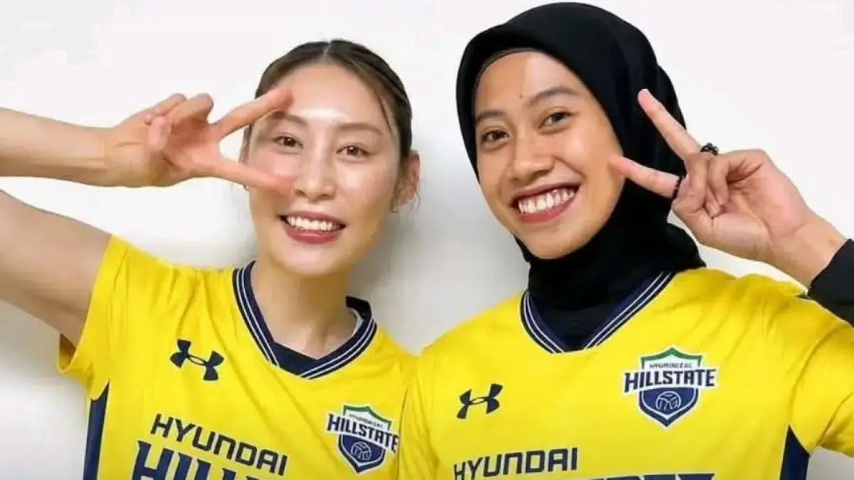 Megawati Hangestri akhirnya bertemu dengan Bae Yoo-na, pemain Hyundai Hillstate yang kerap disebut memiliki wajah mirip dengannya. (instagram fanbase_hyundai_hilstate)
