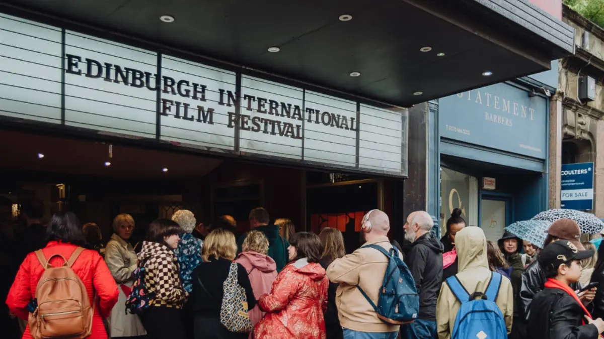 Suasana Edinburgh International Film Festival 2026 di Edinburgh, Skotlandia. Festival tahun ini memberi sorotan besar kepada karya sineas lokal sebagai bagian dari kebangkitan perfilman Skotlandia di panggung global. (Edinburgh Festival)