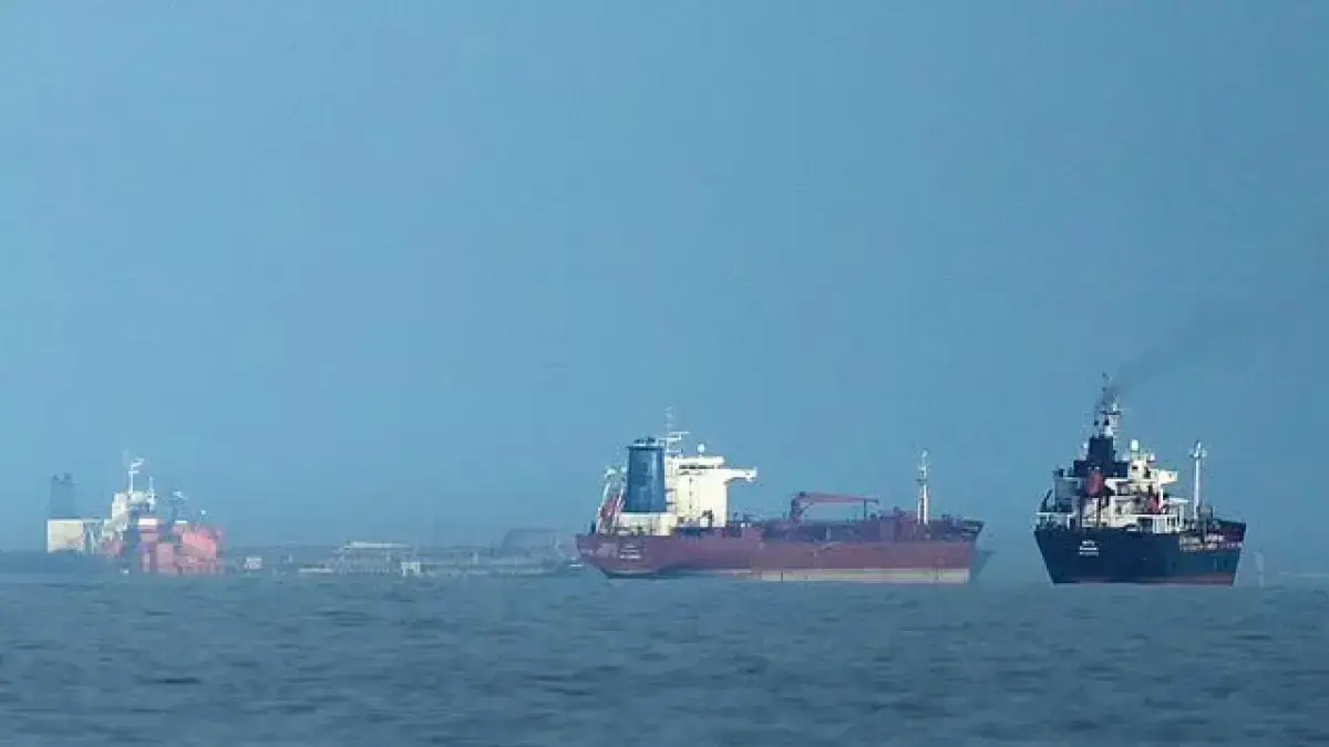 Ilustrasi pelayaran di Selat Hormuz (Dok. JawaPos.com)