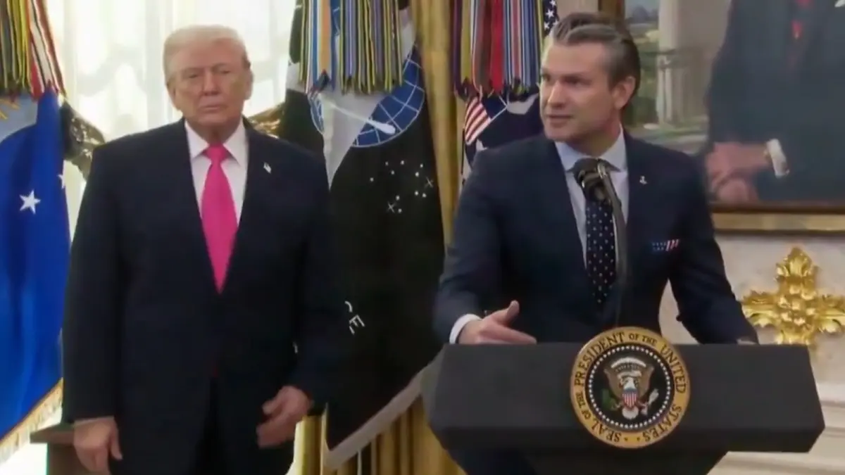 PresidenAS Donald Trump dan Menteri Pertahanan AS Pete Hegseth. (radarmalioboro.jawapos.com)