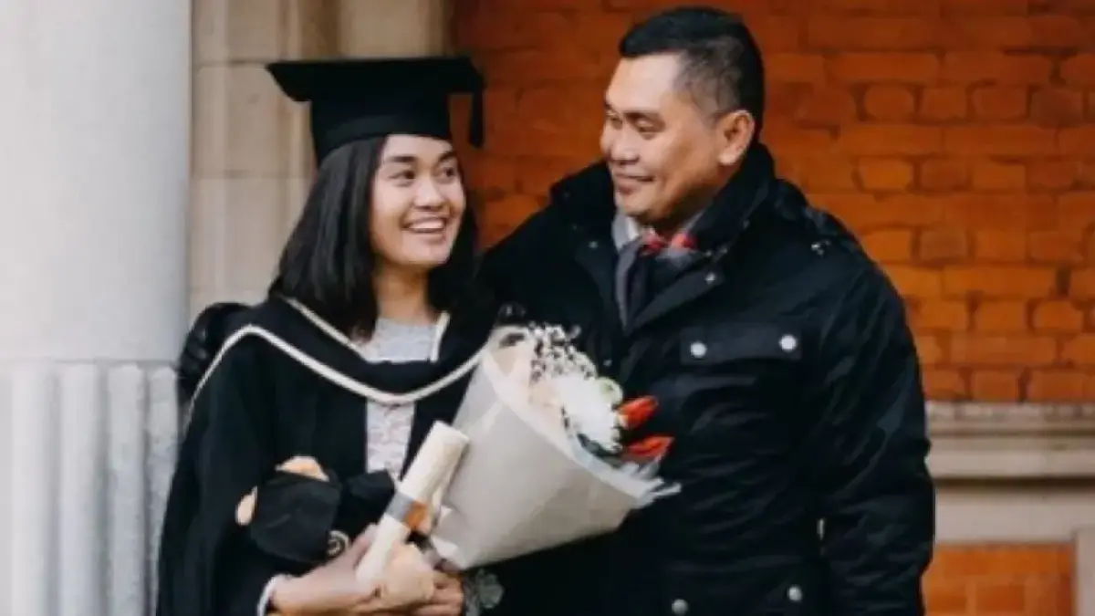 Fadil Imran purnatugas dari Polri, sementara putrinya Farah Puteri Nahlia melanjutkan kiprah politik dan kembali terpilih sebagai anggota DPR RI. (Istimewa)