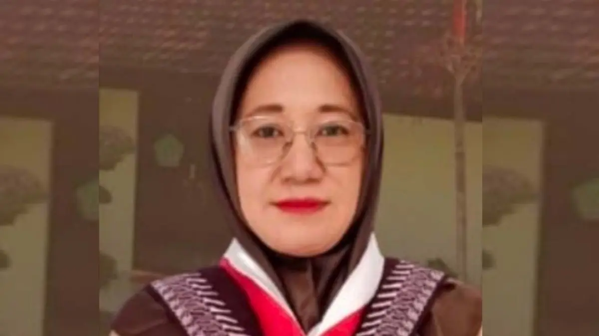 Kepala MTsN 7 Banyuwangi Hj Sri Endah Zulaikahtul Kharimah. (Istimewa)