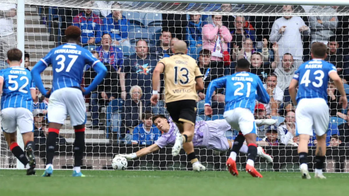 HARGA DIRI:  Rangers akan menjamu Jablonec di playoff Conference League (Rangers FC)