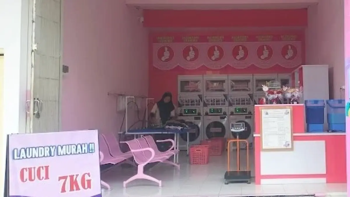 Layanan laundry kiloan menjadi pilihan masyarakat untuk menghemat waktu dan tenaga di tengah aktivitas yang padat. (Balquisse untuk Radar Banyuwangi)