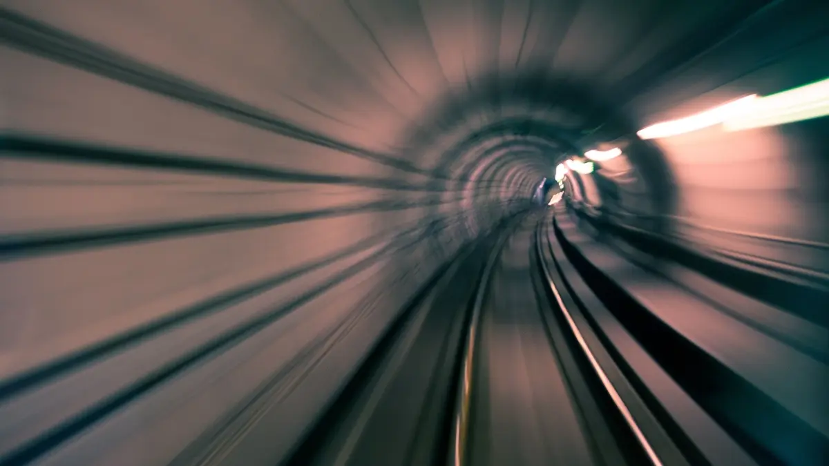 Ilustrasi konsep Hyperloop, kapsul transportasi yang dirancang bergerak di dalam tabung bertekanan rendah. (Pexels/Lars H Knudsen)