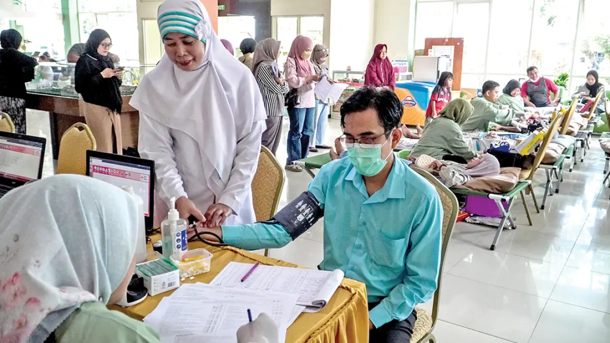 AKSI KEMANUSIAAN: dr Agung Muhammad David anggota IDI Banyuwangi sekaligus dokter RS Al Huda siap berdonor. (Foto: RS Al Huda)