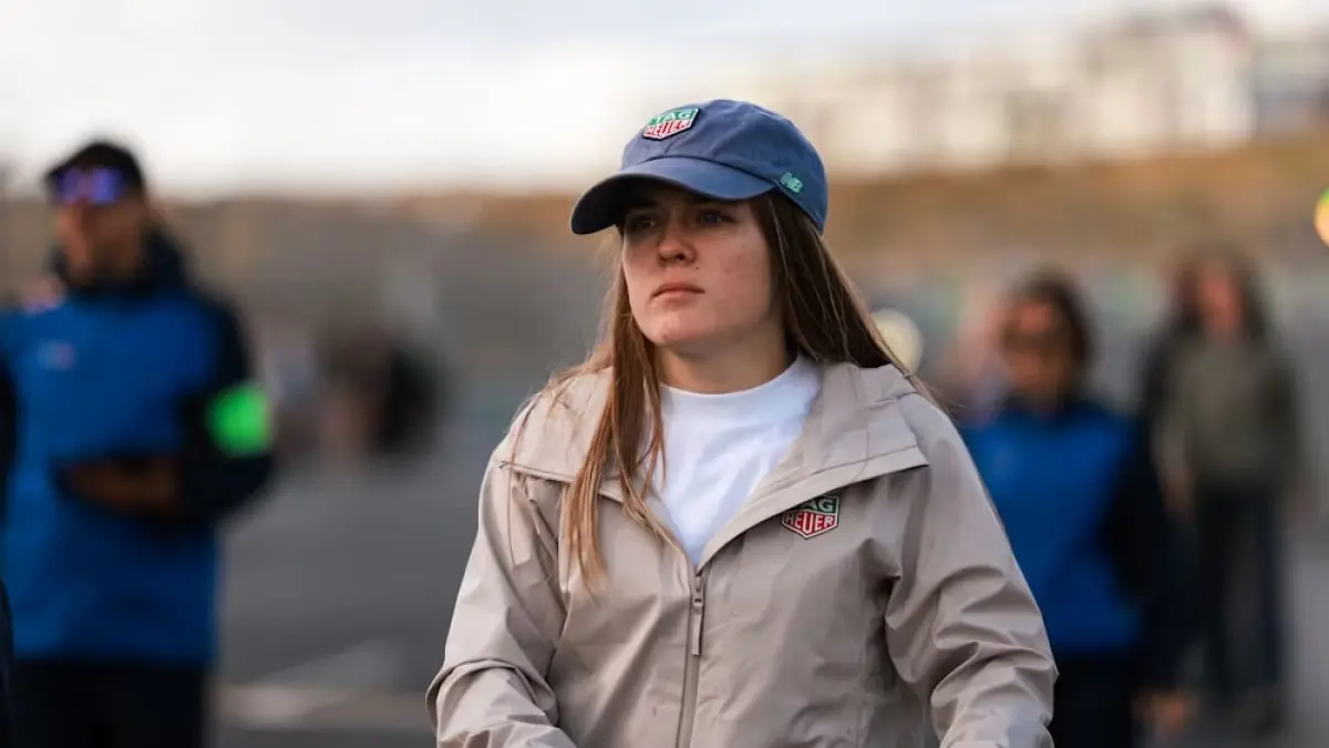Megan Bruce tampil lebih kompetitif pada Feature Race Zandvoort dan finis keenam setelah sempat kesulitan menemukan kecepatan akibat minimnya waktu pengujian. (F1 Academy)