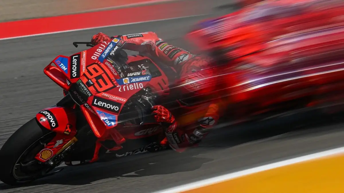 Persaingan MotoGP 2026 memasuki fase penting di MotorLand Aragón, dengan Marc Márquez dan duet Aprilia menjadi kandidat utama dalam perebutan kemenangan. (MotoGP)