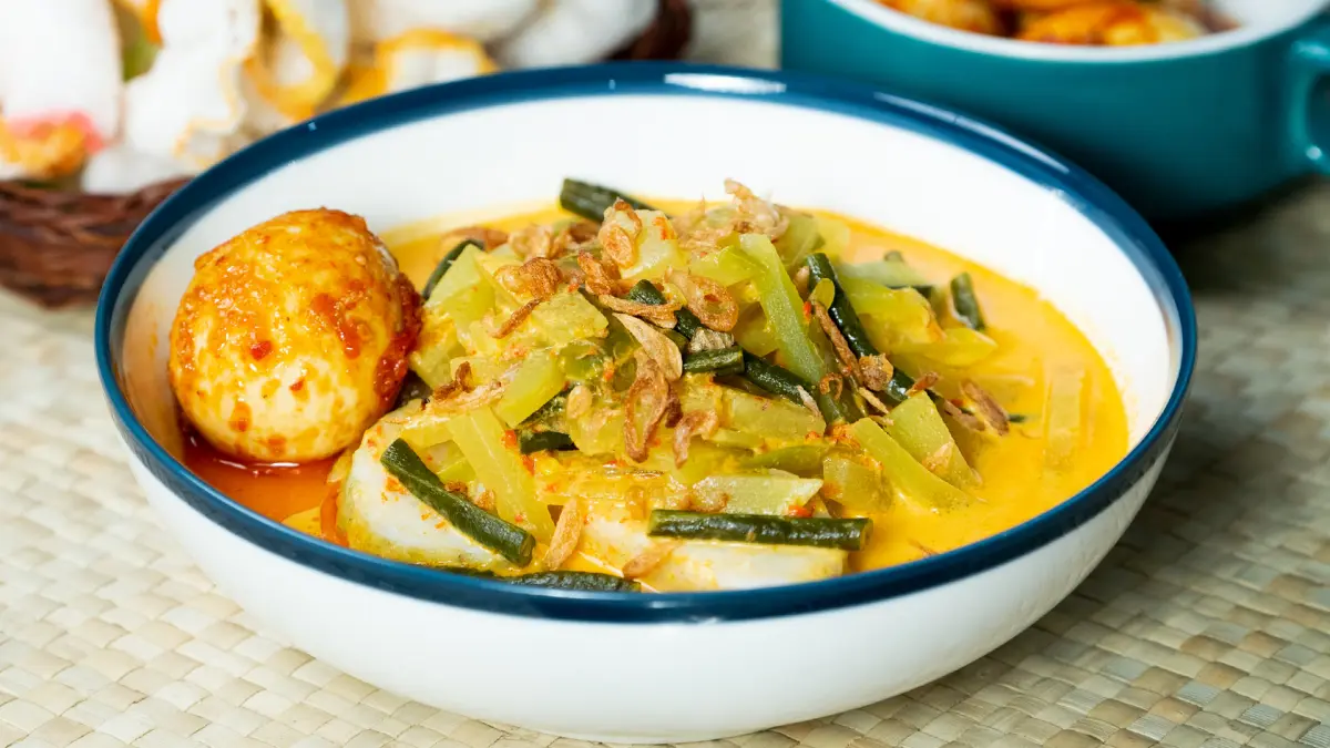 Resep Lontong Sayur Betawi. (Radar Madura)