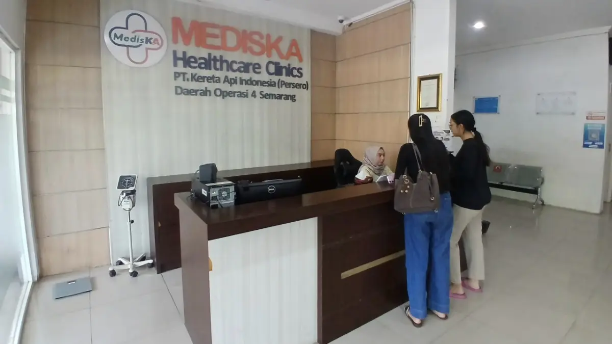 Klinik Mediska KAI Daop 4 Semarang menyediakan layanan kesehatan bagi pekerja KAI, masyarakat umum, dan pasien BPJS sesuai jenis pelayanan yang tersedia. (KAI)