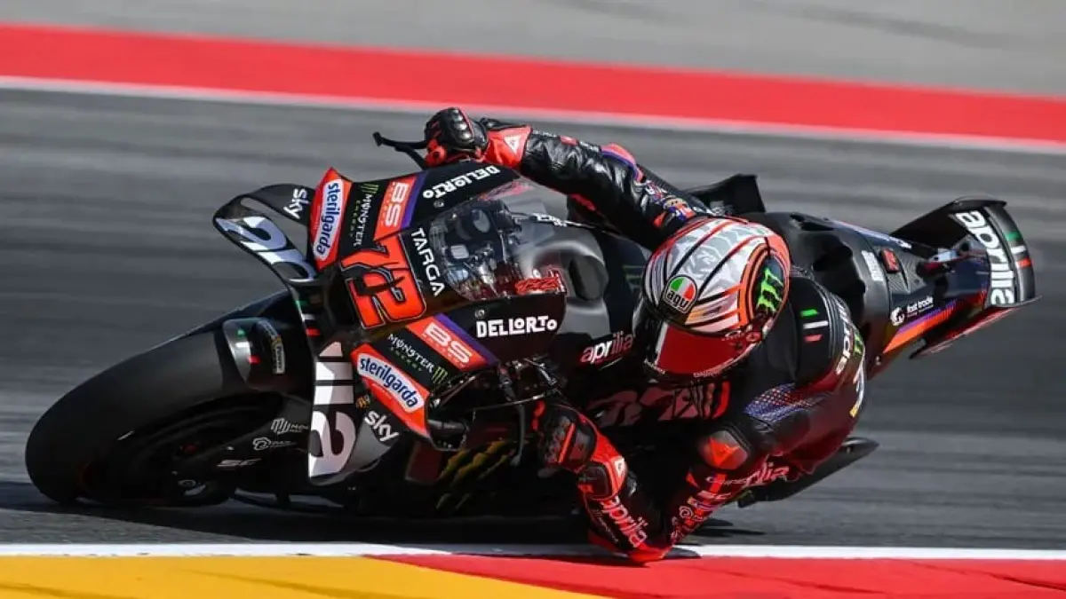 Marco Bezzecchi merebut pole position Sprint MotoGP Aragon 2026 setelah mencatat waktu 1 menit 44,962 detik di MotorLand Aragón. (MotoGP)