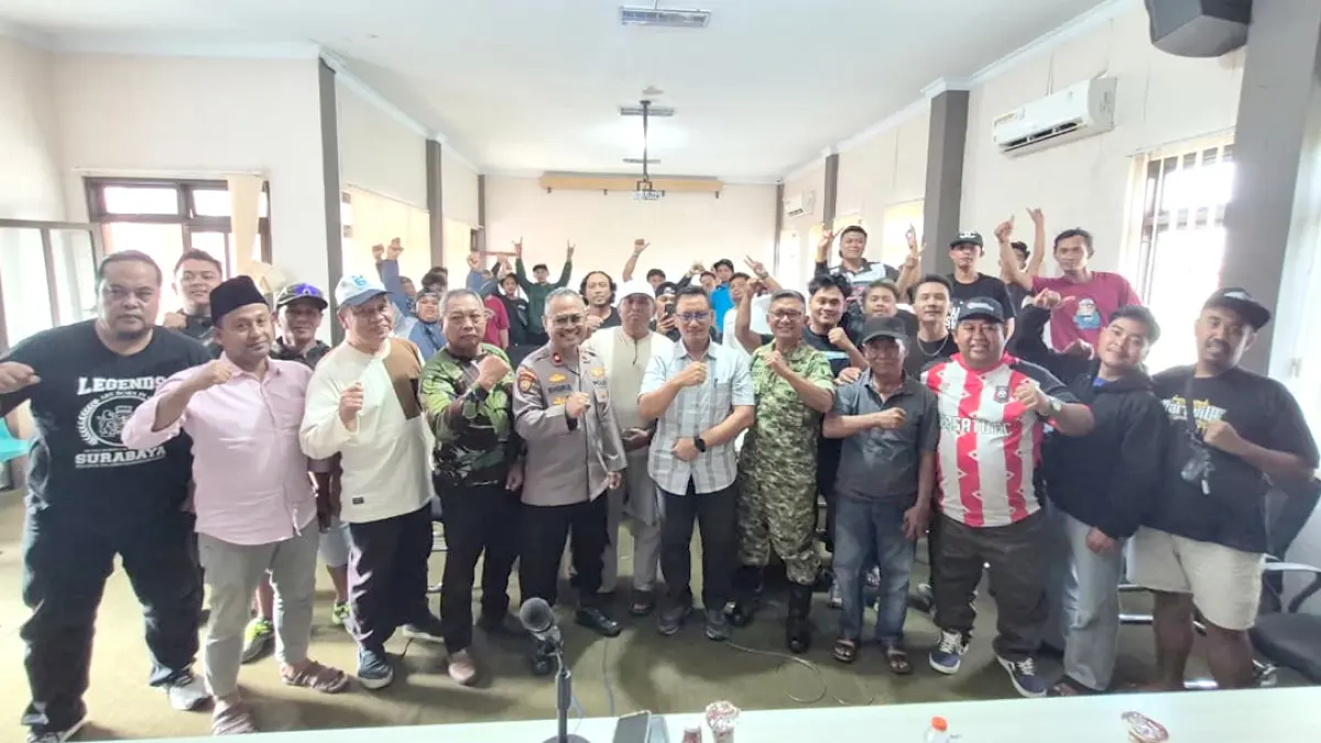 Parade sound horeg Genteng Banyuwangi berganti rute. Volume dibatasi 85 desibel, sound wajib mati di rumah ibadah dan selesai sebelum 22.00. (Salis Ali/Radar Banyuwangi)